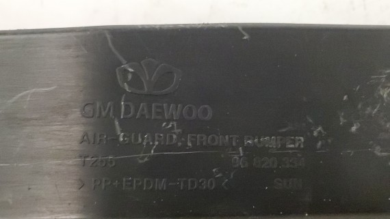 Накладка переднего бампера Chevrolet Aveo T255 2002-2011