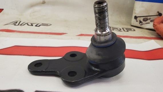 Шаровая опора Ford C-MAX Focus 2 2004-2008