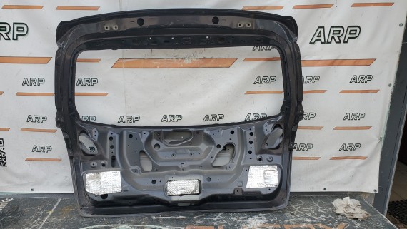 Крышка багажника Subaru Legacy Outback B14