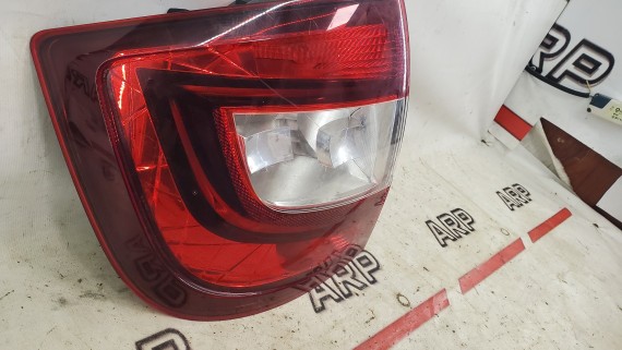 Фонарь задний левый Skoda Rapid 1 2017–2020