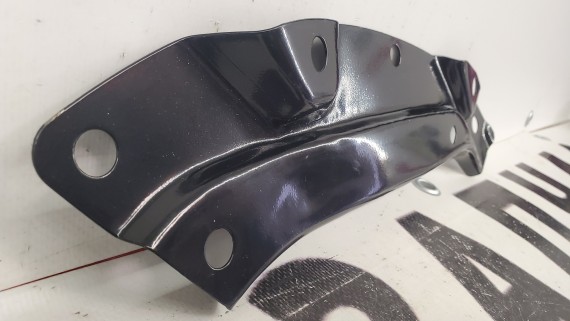 Кронштейн фары  правой Volkswagen Polo 5 2009-2020