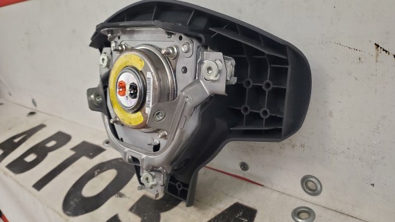 Подушка в руль Toyota RAV 4  AC30 2006-2013 НОВАЯ