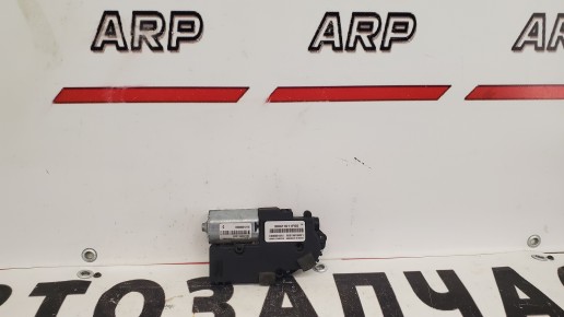 Моторчик люка крыши Chevrolet Camaro LT LS Cadillac SRX 2016-2021