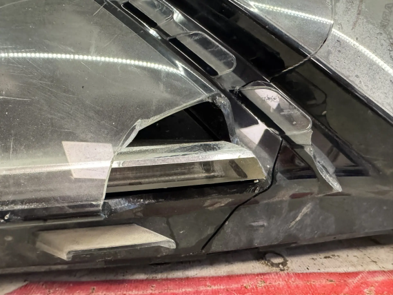 Фара правая LED Skoda Octavia A7 2017-2020