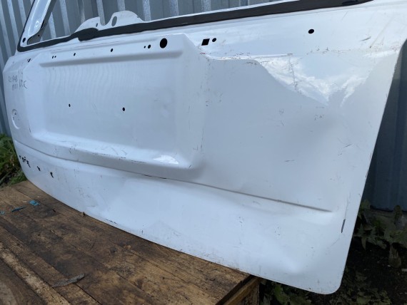 Крышка багажника Land Rover Freelander 2 2006-2012