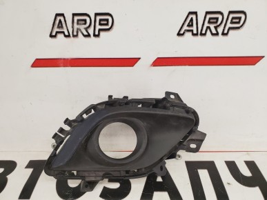 Накладка противотуманной фары правая Mazda 6 GJ 2012-2015