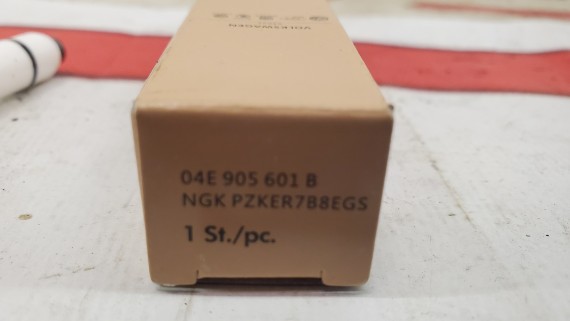 Свечи зажигания Audi Volkswagen Skoda Seat VAG