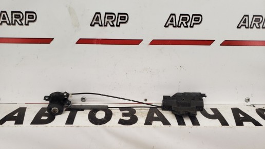 Замок багажника BMW 1, 3, 5, 6 E81 E87 E60 E63 E90