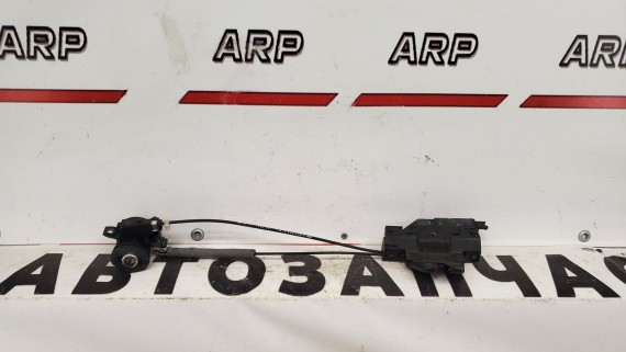 Замок багажника BMW 1, 3, 5, 6 E81 E87 E60 E63 E90