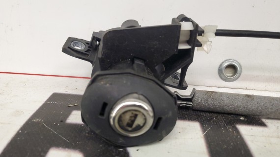 Замок багажника BMW 1, 3, 5, 6 E81 E87 E60 E63 E90