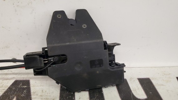 Замок багажника BMW 1, 3, 5, 6 E81 E87 E60 E63 E90