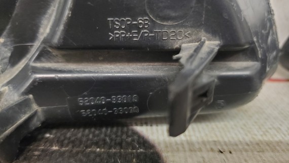 Накладка противотуманной фары левая правая Toyota Camry 2006-2011 V40