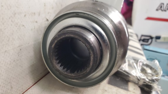 Шрус внутренний правый KIA Sorento 1 2006-2011