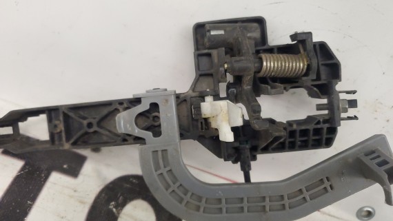 Замок двери задней левой Hyundai Tucson 3 2018-2021