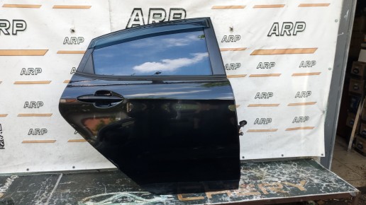 Дверь задняя правая Kia Rio 3 2011-2017