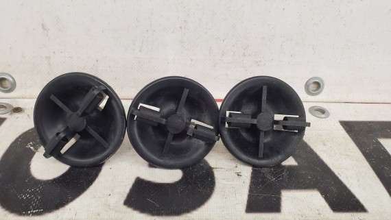 Болт крепления запасного колеса Chevrolet Aveo T200 T250 T255 2003-2008