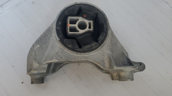 Подушка двигателя Chevrolet Captiva C140 Opel Antara 2010-2018