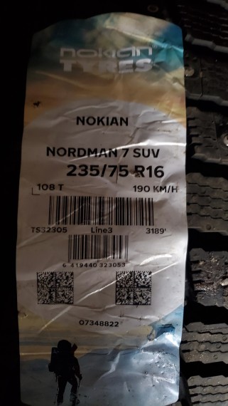 Резина зимняя Nokian Tyres Nordman 7 SUV 235/75 R16