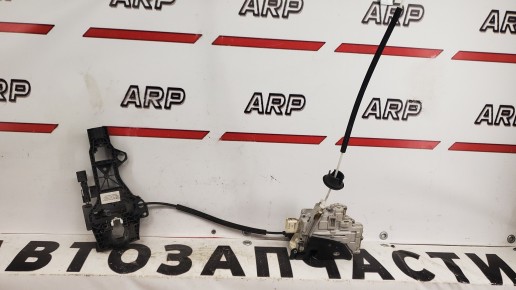 Замок двери задний правый Audi Q7 4L 2007-2015